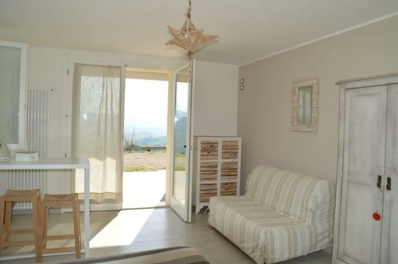 Il Pavone Errante Hotel Ciola 0*,